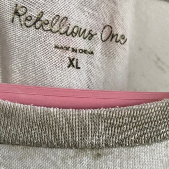 Graphic Sun and Moon T-Shirt - Picture 3 of 4